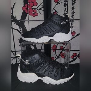 Reebok Men's Black and White Sneakers